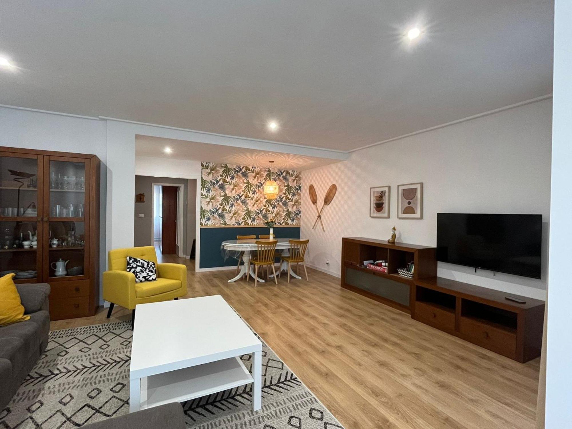 Piso En Ourense- Sempre Maruxina * Ourense